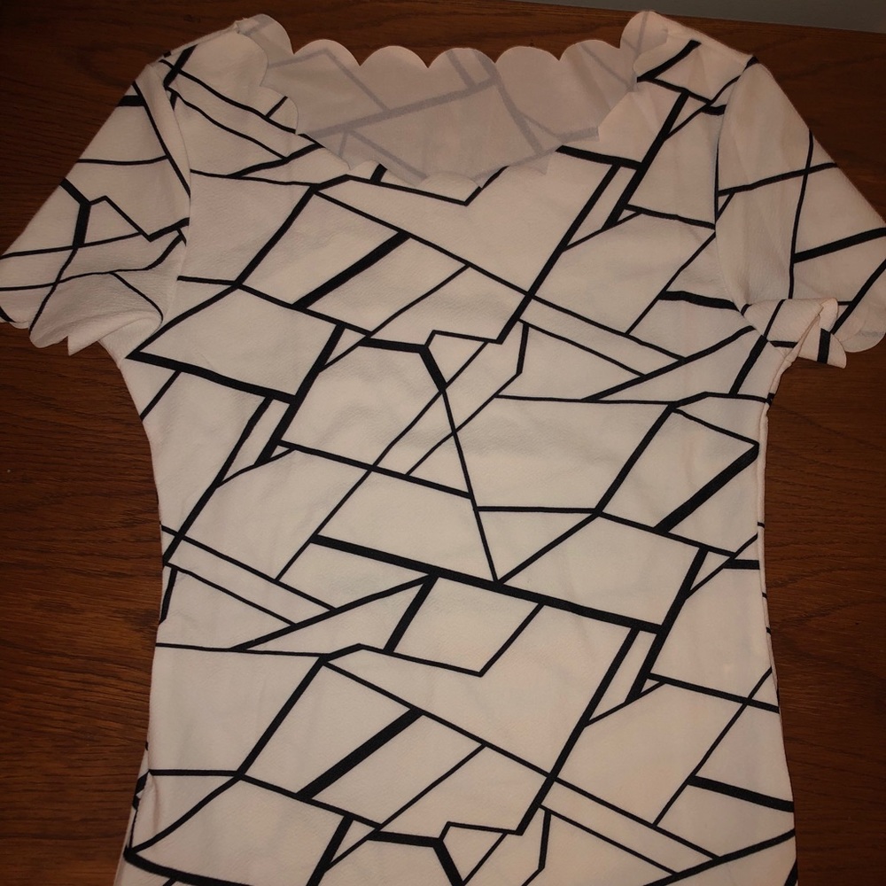 Women’s dress shirt